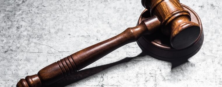 STJ Decide Que Regra de Transição da Emenda Constitucional 47/2005 Não Se Aplica a Servidores Celetistas em Fundações Públicas
