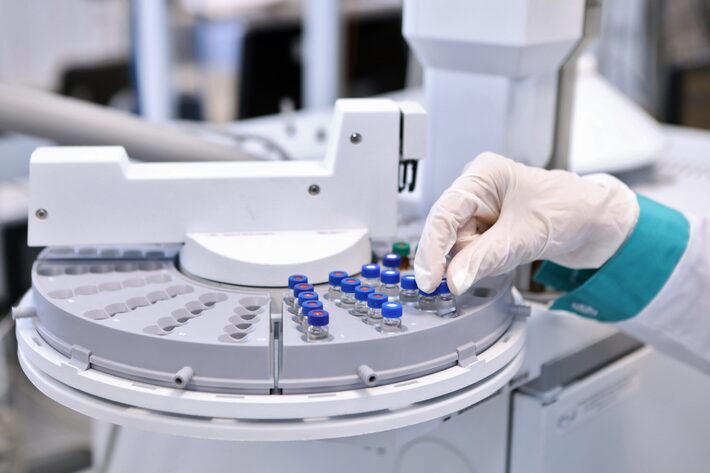 Tecnologia de RNA mensageiro impulsiona avanço rumo à vacina universal contra o câncer