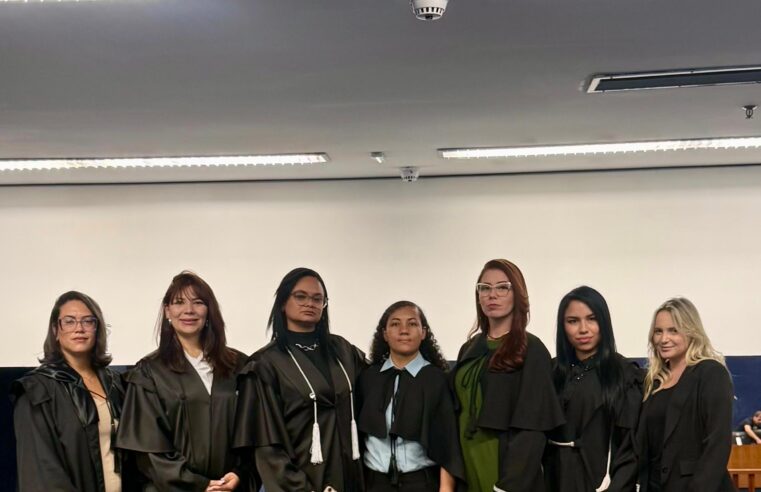 Toga, Voz e Coragem: Bancada Formada Exclusivamente por Mulheres Atua na Defesa em Júri de Feminicídio no TJDFT